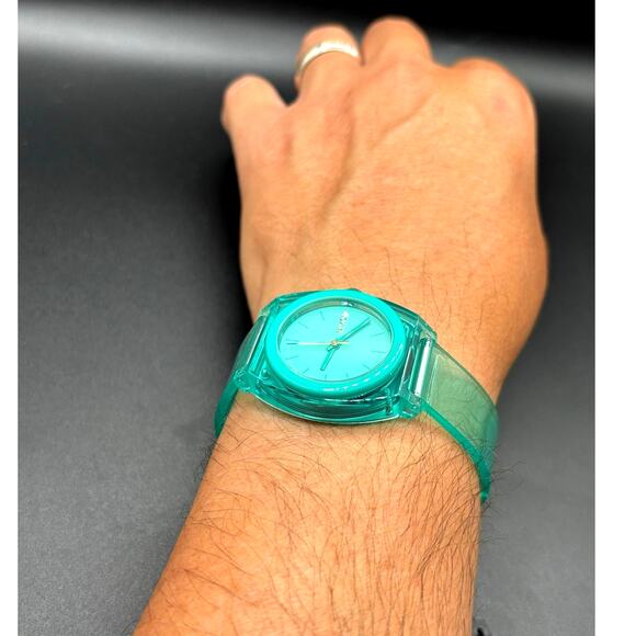 Nixon Medium Time Teller P A1215-309 Turquoise 31mm Watch NIBWT main image 9